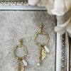 Accessoires My Look Féminin | Boucles D'Oreilles Dorees & Pampilles Blanches